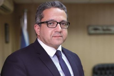 العنانى يصدر قراراً بتعيين أيمن العشماوي رئيسا لقطاع الآثار المصرية