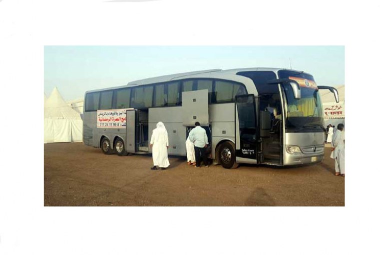 غرفة السياحة : توفير 4 أتوبيسات إحتياطية بالأردن والسعودية لمواجهة أعطال  النقل السياحى للحجاج