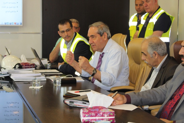رئيس هيئة الاستثمار الوطنية يتفقد أعمال مشروع مطار كربلاء الدولي