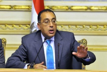 وزير الاسكان يتفقد مقر بعثة الحج السياحى ويثمن جهود البعثة المصرية فى التدخل السريع لتلافى أى سلبيات