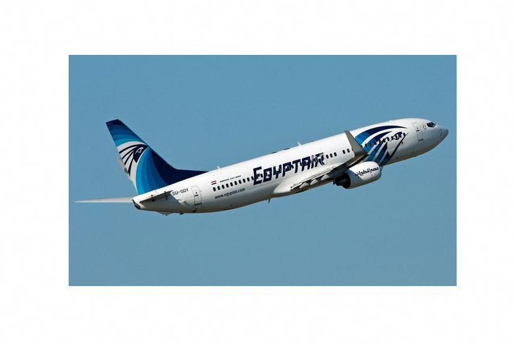 مصرللطيران تسير 42 رحلة جوية إلي الاراضي المقدسة اليوم وغداً لنقل 10562