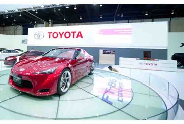 معرض دبي الدولي للسيارات يتقطب أكثر من 150 شركة حول العالم