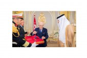 الرئيس التونسي يقلد رئيس هيئة السياحة السعودية الوسام الأول للاستحقاق