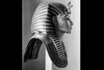 ‘Photographing Tutankhamun’ exhibition goes behind the scenes of early archaeology