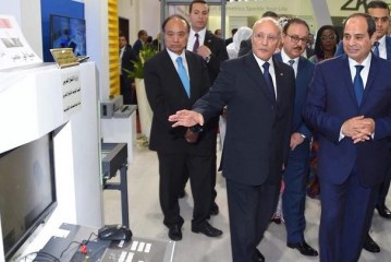 وزارة السياحة: إطلاق مشروع بوابة التأشيرة الالكترونية للسياحة المصرية يساهم في زيادة الحركة الوافدة