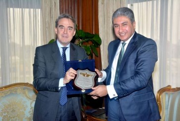 وزير الطيران المصرى يستقبل الرئيس التنفيذي للاتحاد الدولي للنقل الجوي IATA