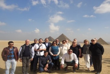 بالصور .. سياحة مصر تنظم جولة سياحية لوفد تنظيم الحج الفاتيكانى بمنطقة الاهرام وابوالهول