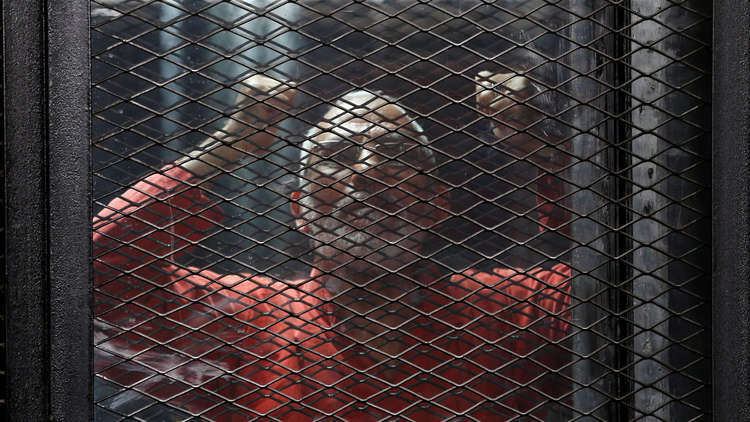 محكمة النقض المصرية تلغي إدراج مرشد الإخوان المسلمين و38 من القيادات على 