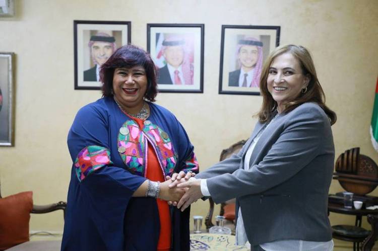 وزيرة الثقافة الاردنية تسقبل نظيرتها المصرية لبحث سبل تعزيز التعاون الثقافي والفني بين البلدين