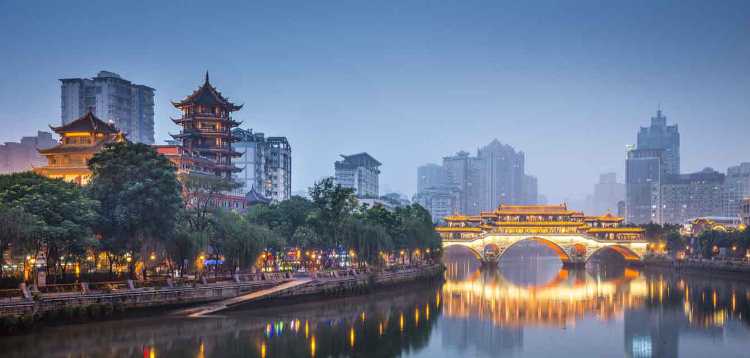 إعلان تشنغدو يعزز التعاون السياحي والثقافي بين الصين ومدن عربية