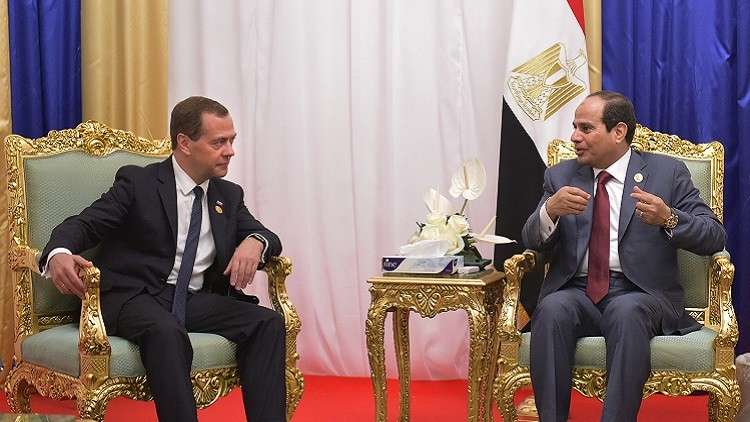 مدفيديف والسيسي يبحثان تطوير التعاون الاقتصادي بين مصر وروسيا