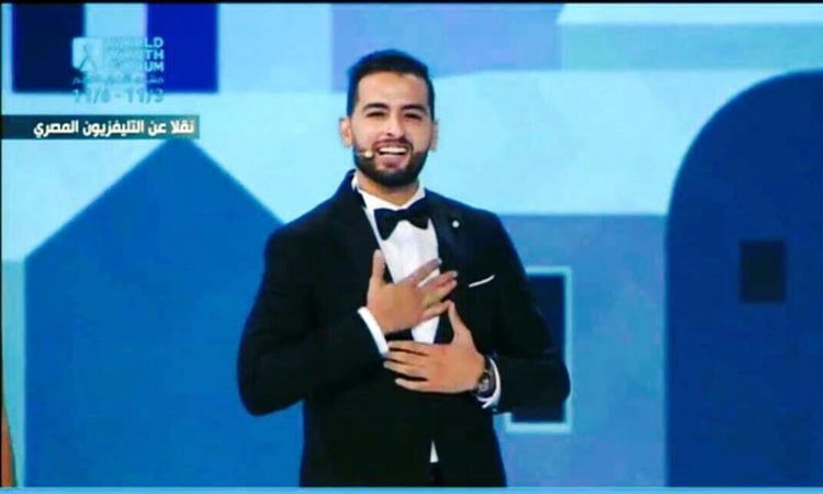 ''أمينوكس'' يغني لشباب العالم في مصر