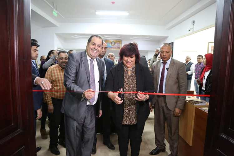 وزيرة الثقافة خلال افتتاح مكتبة المترجم : المكتبة خطوة هامة على درب المعرفة