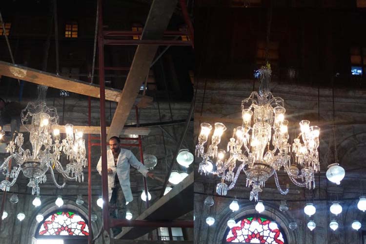 الانتهاء من أعمال ترميم النجفة الاثرية الثانية بمسجد محمد علي