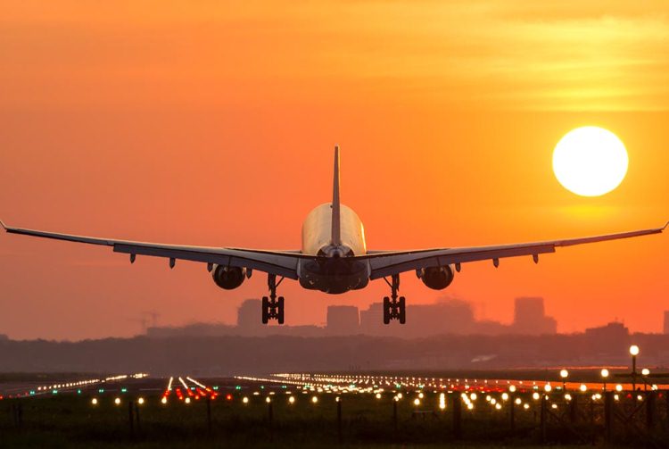 دبي تستضيف القمة العالمية للاستثمار في الطيران يناير المقبل