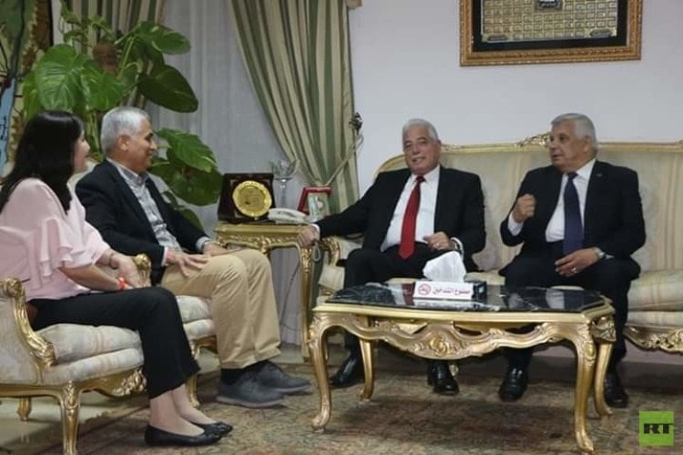محافظ جنوب سيناء يبحث مع سفير طاجيكستان زيادة الرحلات السياحية لشرم الشيخ