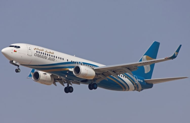 الطيران العماني يعلق رحلاته الجوية الى باكستان