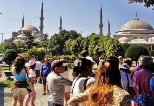 سياحة تركيا أعلنت استعدادها لاستقبال السياح الأوكرانيين بدءا من 1 يوليو القادم ،و فتح حدودها أمام السياح الأجانب
