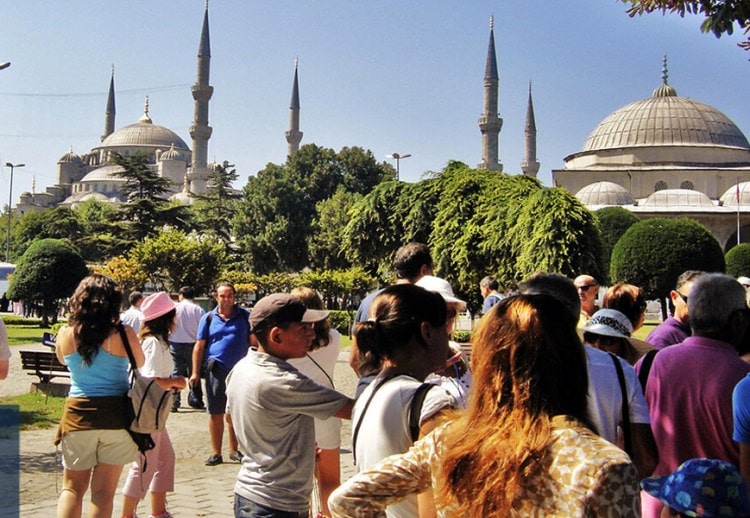 سياحة تركيا تحقق حركة غير مسبوقة لأعداد السائحين خلال شهرا واحدا بواقع مليون و787 الف سائح