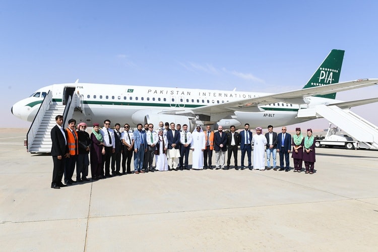 مطار العين يستقبل أولى رحلات الخطوط الجوية الدولية الباكستانية