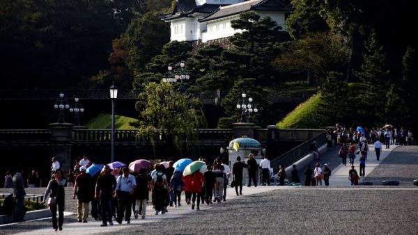 المعالم السياحية في اليابان تغلق أبوابها فى وجه السياح بسبب سلوكهم المثير للاشمئزاز