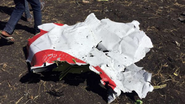 خبراء: تسليم جثامين ضحايا الطائرة الاثيوبية قد يستغرق أسابيع أو اشهر