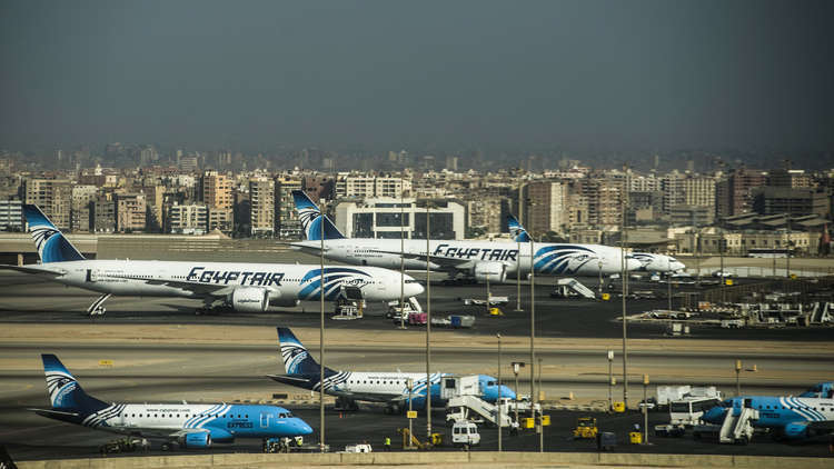 تعليق الرحلات الجوية من مطار القاهرة إلى الخرطوم