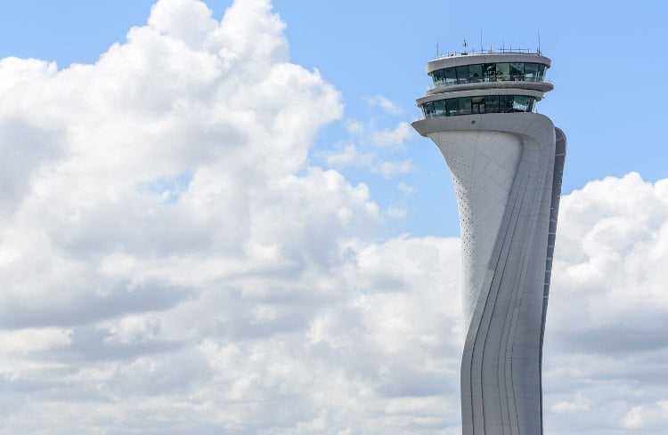 مطار إسطنبول الجديد يتسقبل 405 آلاف مسافر منذ افتتاحه