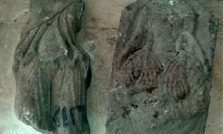 آثار درعا تستعيد قطعتين أثريتين مسروقتين من متحف القنيطرة الوطني