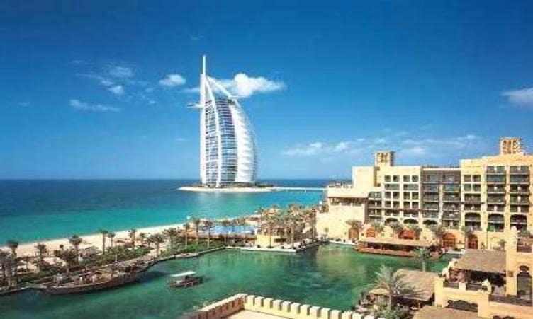  فنادق دبي تسجل 2.45 مليار درهم ايرادات خلال شهرين