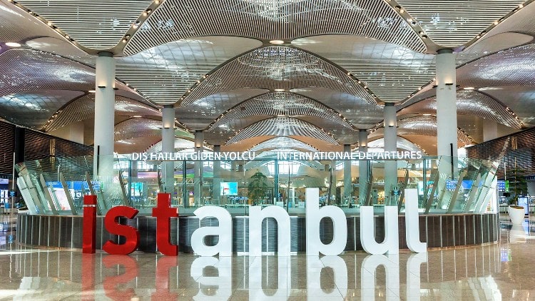 10 شركات طيران تسيّر رحلات إلى مطار إسطنبول للمرة الاولى