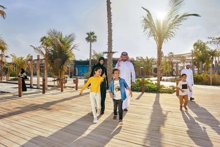 سياحة دبي تستقطب الزوار السعوديين