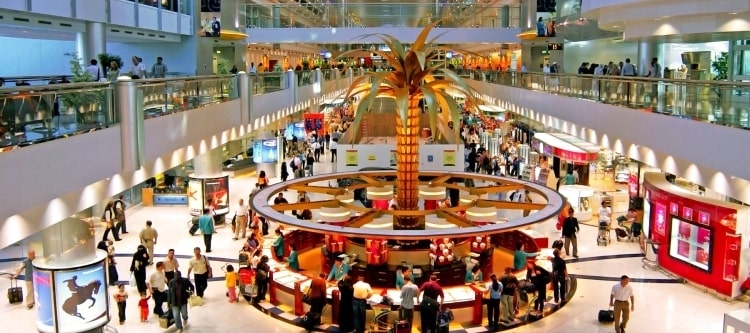 مطار دبي بالمركز الثالث عالمياً في راحة المسافرين