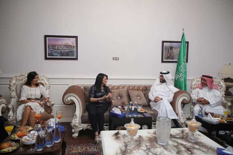 السفير السعودي بأذربيجان يقيم حفل عشاء على شرف وزيرة السياحة المصرية