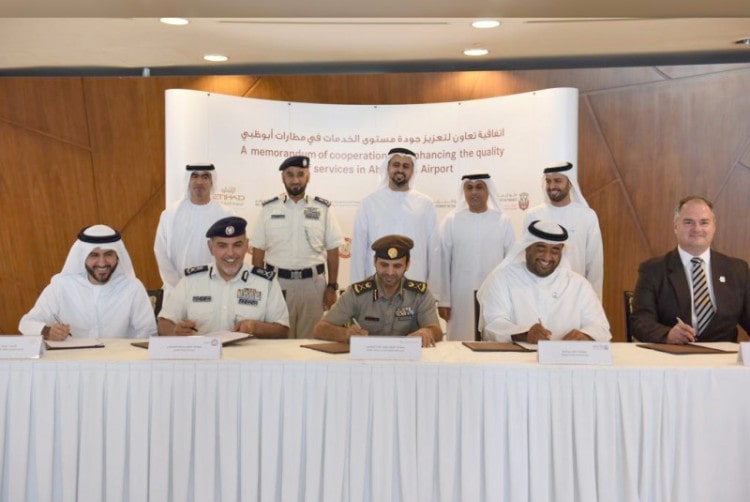 5 جهات توقع اتفاقية لتعزيز جودة الخدمات فى مطار أبوظبي الدولي