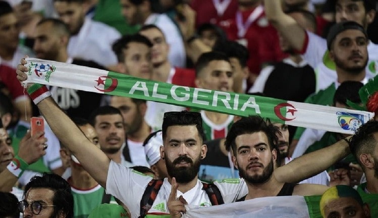 الجزائر تخصص 10 طائرات لنقل المشجعين الجزائريين إلى مصر