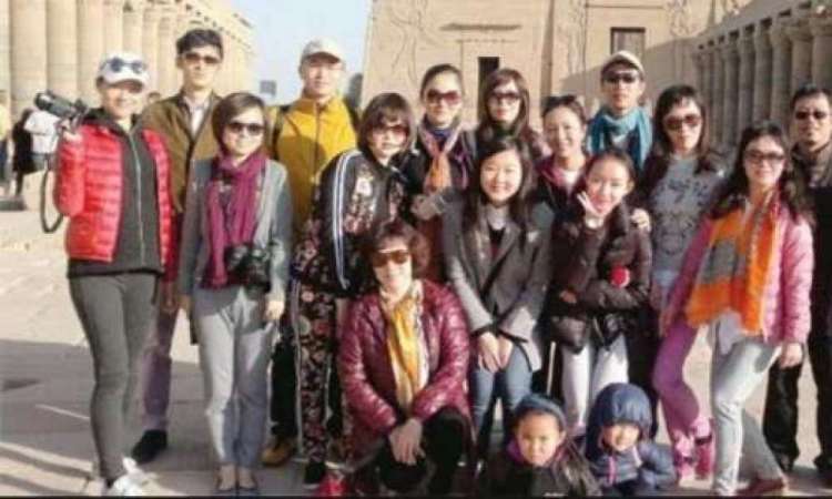 130 مليار دولار انفاق السياح الصينيين فى الخارج العام الماضى