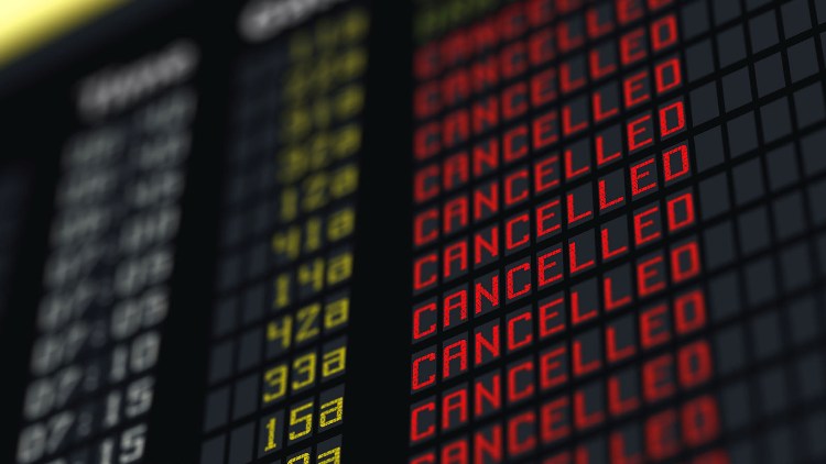 إلغاء عشرات الرحلات بمطارات ألمانية بسبب إضراب الطواقم الجوية