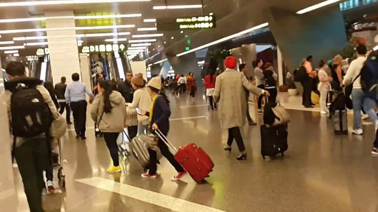 مطار الدوحة الدولي يمنح المسافرين تجربة سفر دون حمل أي أوراق