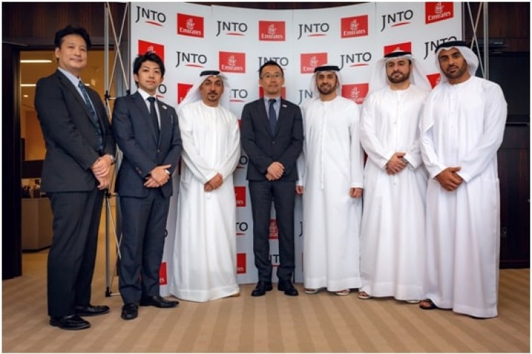دعما لزيادة زائريها من السوق العربي سياحة اليابان الوطنية توقع مذكرة تعاون مع طيران الإمارات 