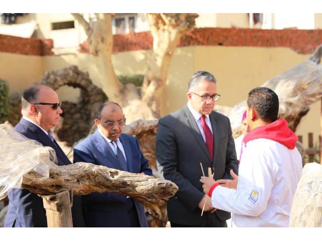 العناني يؤكد أهمية تطوير منطقة شجرة مريم سياحيا أحد اهم نقاط مسار العائلة المقدسة بمصر