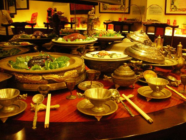 غرفة المطاعم السياحية تعلن : المطاعم الصينية آمنة و لا صحة لشائعة إغلاقها في بر مصر