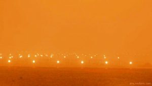 عاصفة رملية ضخمة تغلق المجال الجوي حول جزر الكناري الإسبانية