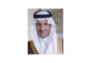 رئيس هيئة سياحة السعودية يعلن أن المملكة أصدرت 400ألف تأشيرة سياحية منذ سبتمبر الماضي
