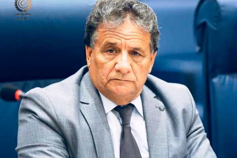 كورونا والحكومة الليبية : بعد ساعات من بدء حظر التجول.. وزير الصحة يوجه رسالة للمواطنين الالتزام بالحظر طوق النجاة