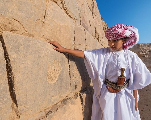 منطقة نجران السعودية تتهيأ لتكون أكبر متحف مفتوح للنقوش الصخرية عالمياً.. تقرير