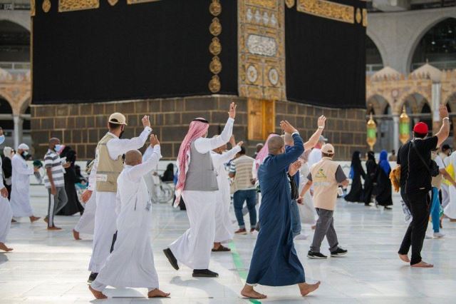 للمرة الأولي .. اصدار تصاريح الكترونية لأداء العمرة والصلوات في المسجد الحرام والزيارة في رمضان