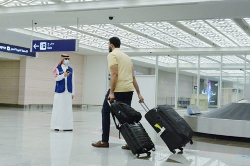 الطيران المدني السعودية تطلق خدمة (واتس آب) في مرحلتها الأولى لمركز العناية بالمسافرين