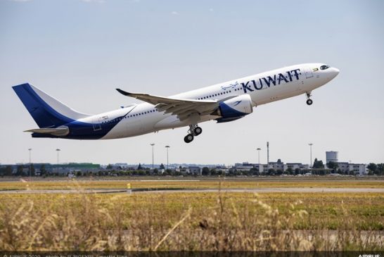 الخطوط الجوية الكويتية تستلم أول طائرتين من طراز إيرباص A330neoالكويتية