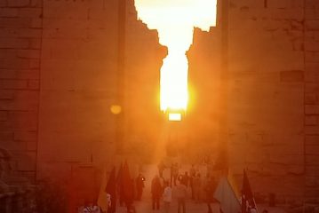 سياحة مصر تنظم احتفالية تعامد الشمس علي معابد الكرنك مع بداية فصل الشتاء .. اليوم الاثنين